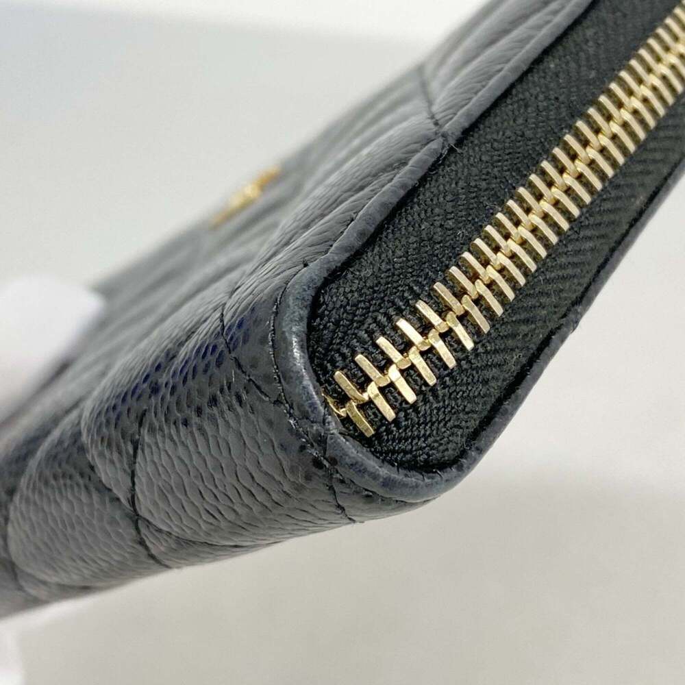 CHANEL Black Caviar Leather Wallet - Picture 5 of 8